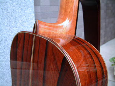 �N���V�b�N�M�^�[�@�n�E�U�[3